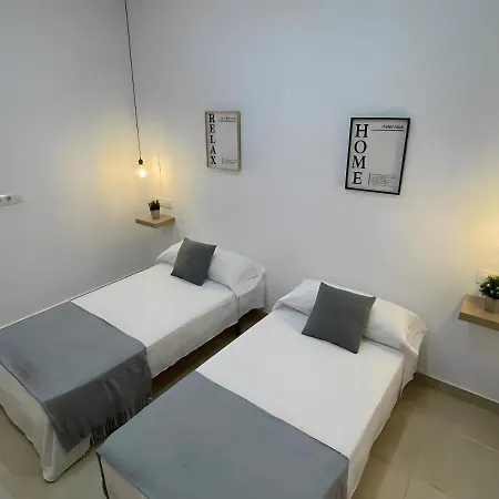 Piscina Privada Con Cascada Hébergement de vacances *