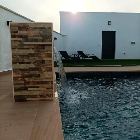 Hébergement de vacances Piscina Privada Con Cascada Conil De La Frontera